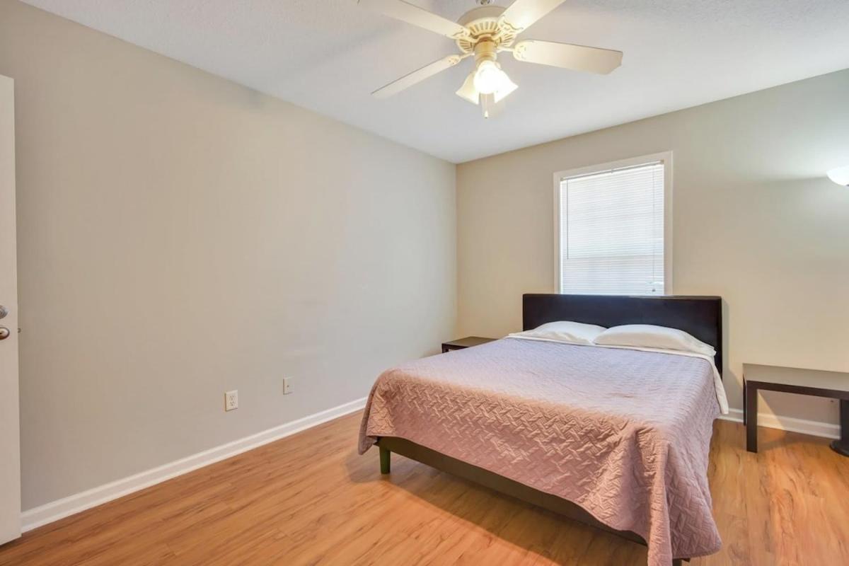 Charming Gray Home- 5 Mins From Gsu! Statesboro Zewnętrze zdjęcie