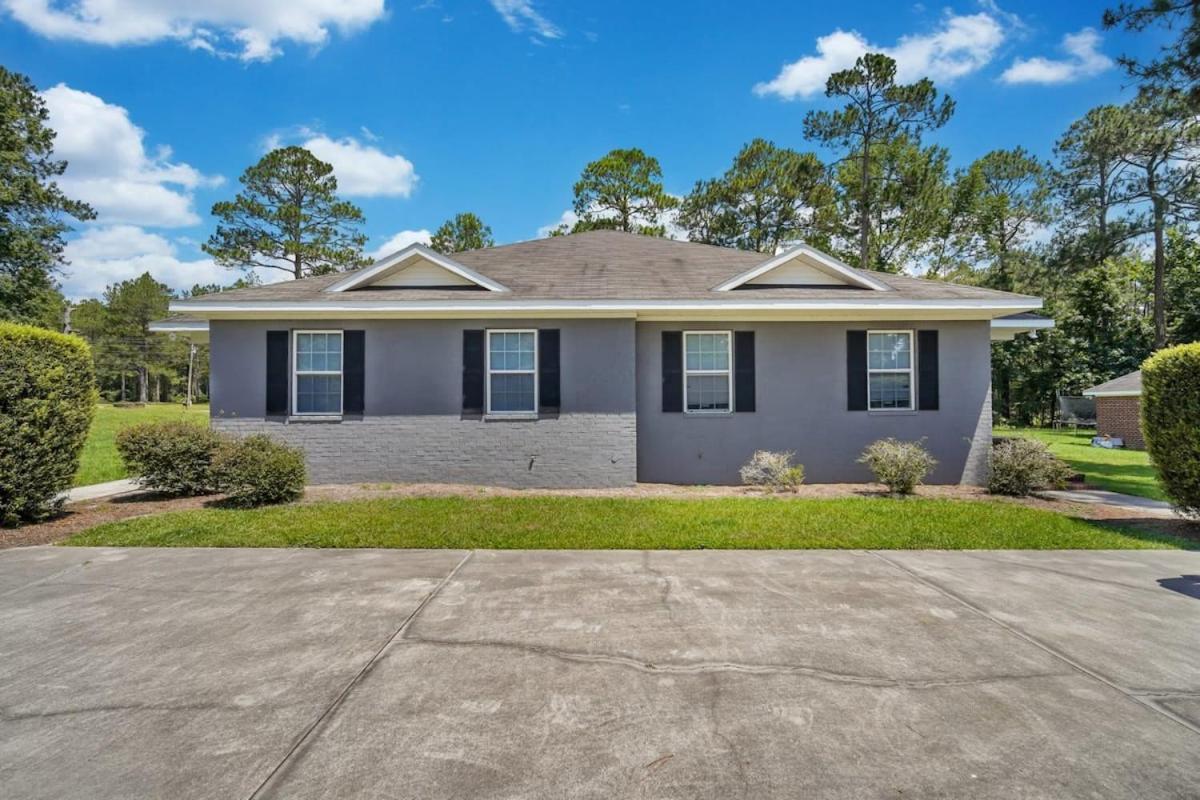 Charming Gray Home- 5 Mins From Gsu! Statesboro Zewnętrze zdjęcie