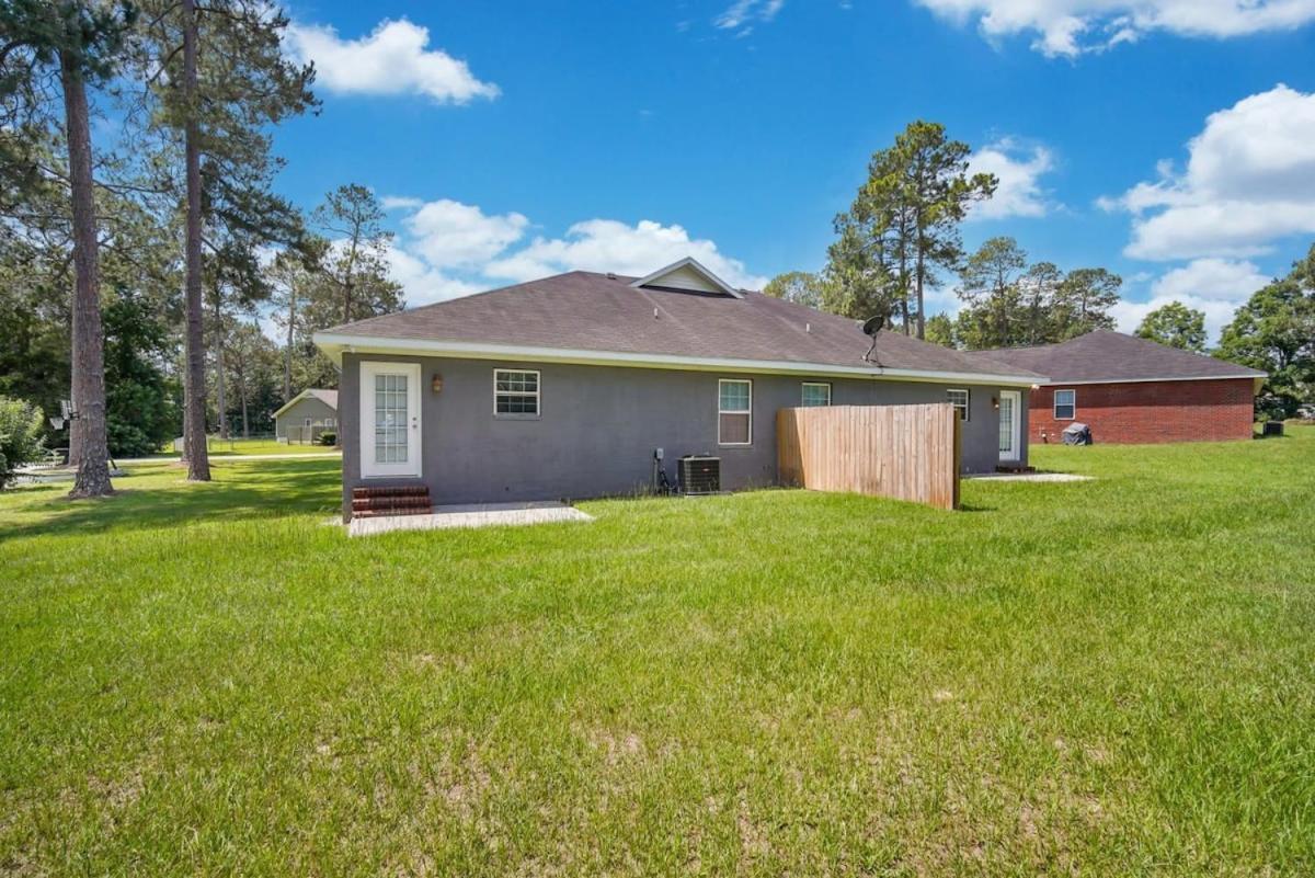Charming Gray Home- 5 Mins From Gsu! Statesboro Zewnętrze zdjęcie